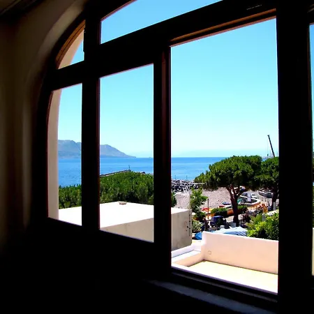Hotel Santa Marina Antica Foresteria 4*