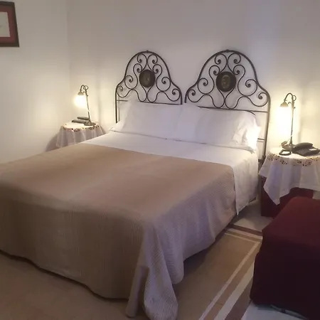 Santa Marina Antica Foresteria 4* Santa Marina Salina