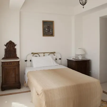 Santa Marina Antica Foresteria 4* Santa Marina Salina