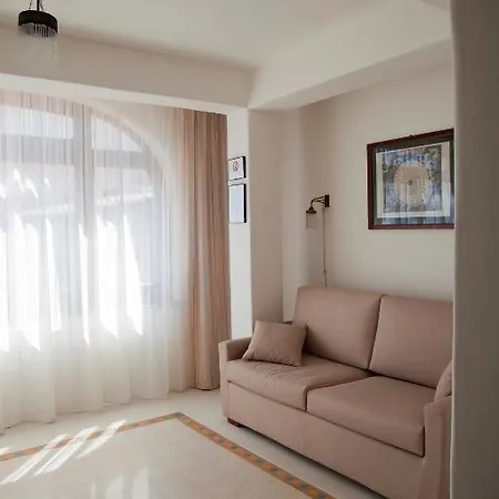 Santa Marina Antica Foresteria 4*