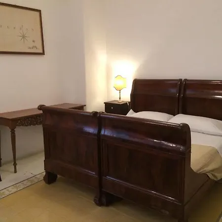 Santa Marina Antica Foresteria Hotel